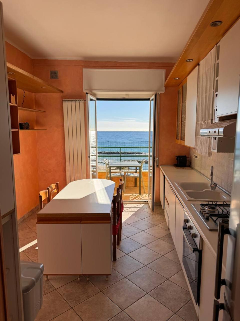 Hotel Ideal Таджа Екстер'єр фото